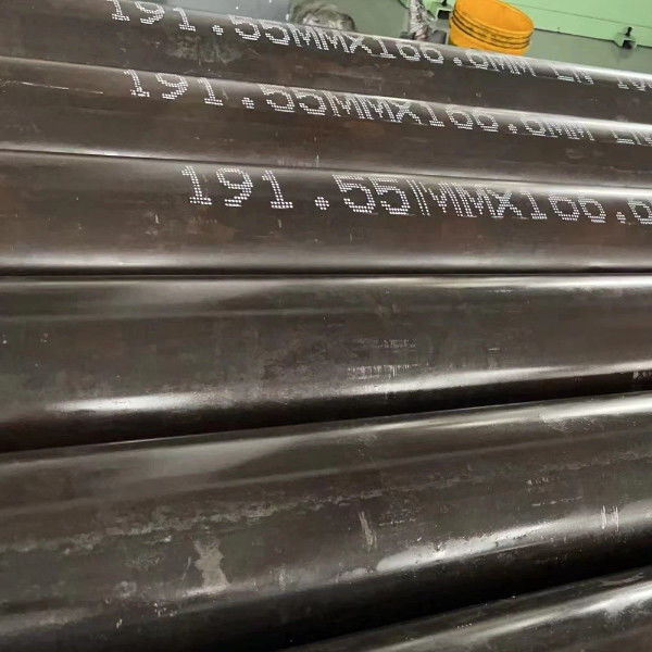 キャッシング 縫い目のない機械式掘削管 燃油ガス 軽鋼管 金属の穴
