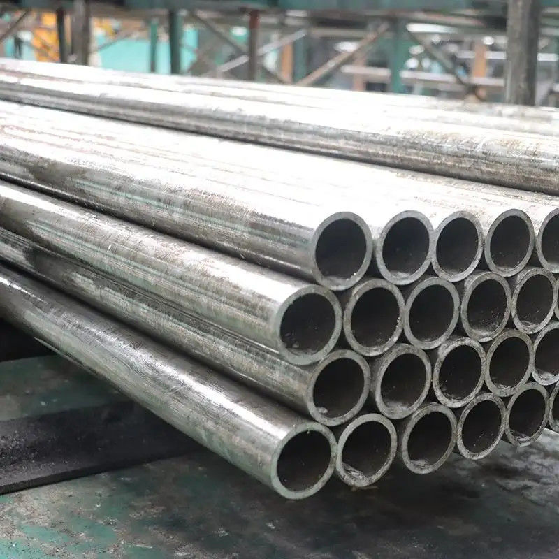 液体オイルパイプ Api 5l Gr Bシームレスパイプ 流体鋼 エンジンフォード冷却システム