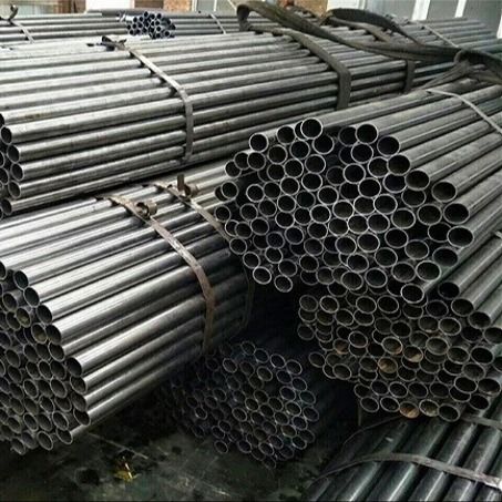 接合性のない冷引炭鋼管 A106 A333 A335 Api 5l 溶接管 X42 X46 X80